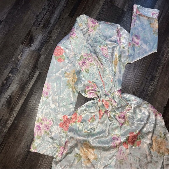 Vtg 80s Neiman Marcus Silk Fairycore/Cottagecore Coquette Lolita Floral Robe - Picture 12 of 14